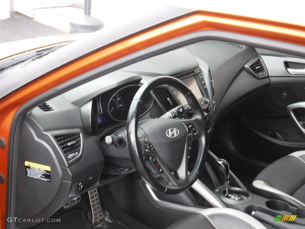 2014 Veloster Turbo - Vitamin C / Black photo #12