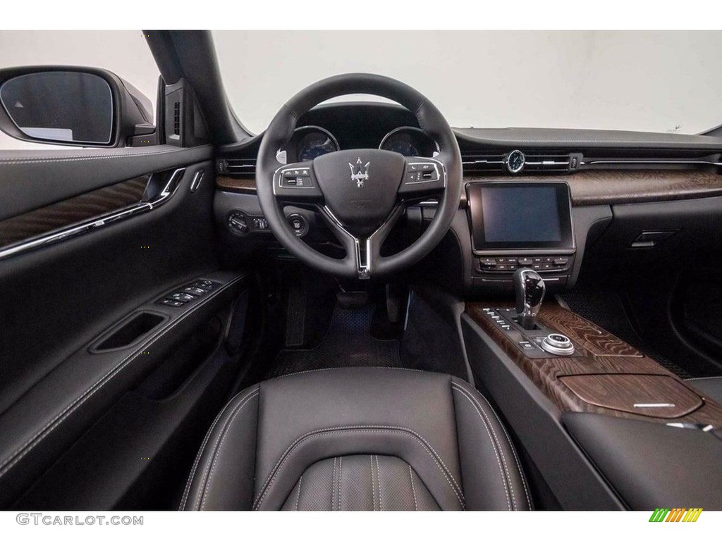 Nero Interior 2018 Maserati Quattroporte S Q4 AWD Photo #144827429