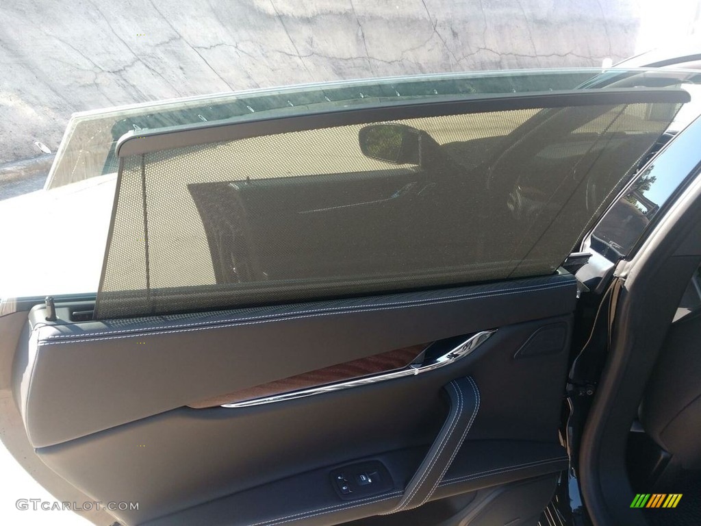 2018 Maserati Quattroporte S Q4 AWD Nero Door Panel Photo #144827486
