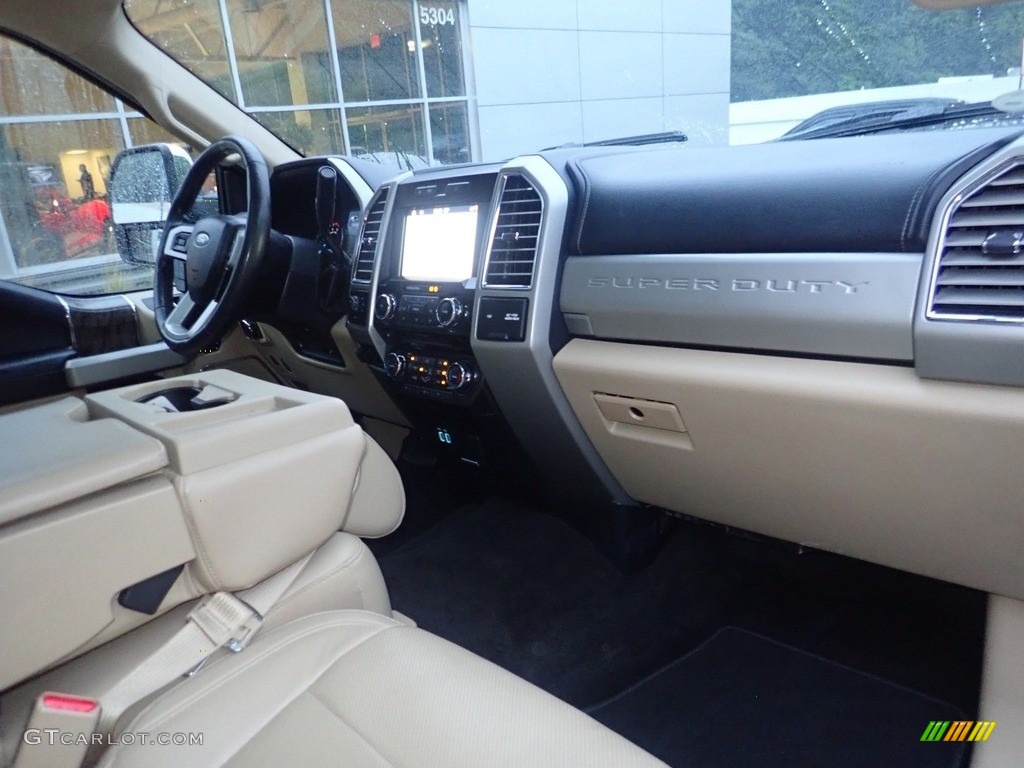 2017 F250 Super Duty Lariat Crew Cab 4x4 - Caribou / Camel photo #11