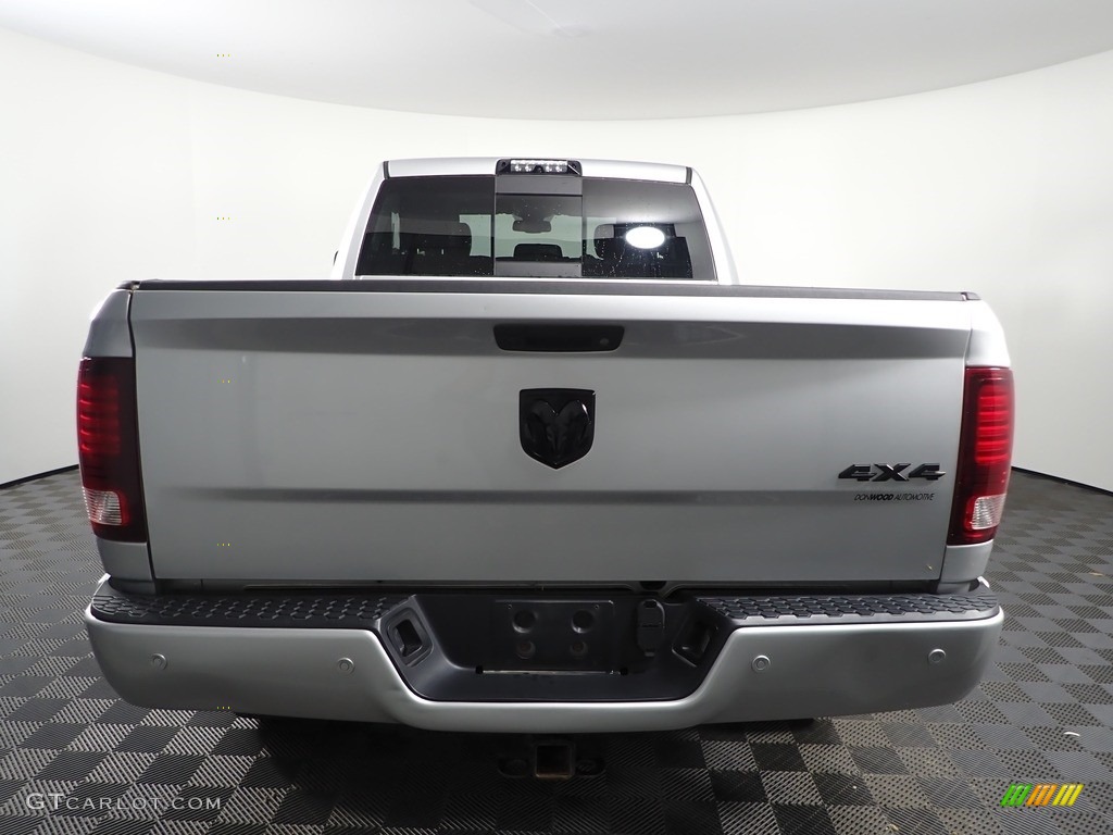 2018 2500 Laramie Crew Cab 4x4 - Bright Silver Metallic / Black photo #10