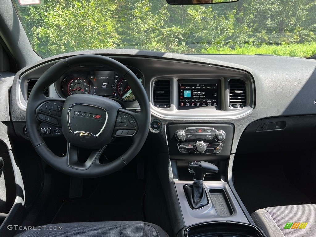 2022 Dodge Charger SXT Blacktop Dashboard Photos