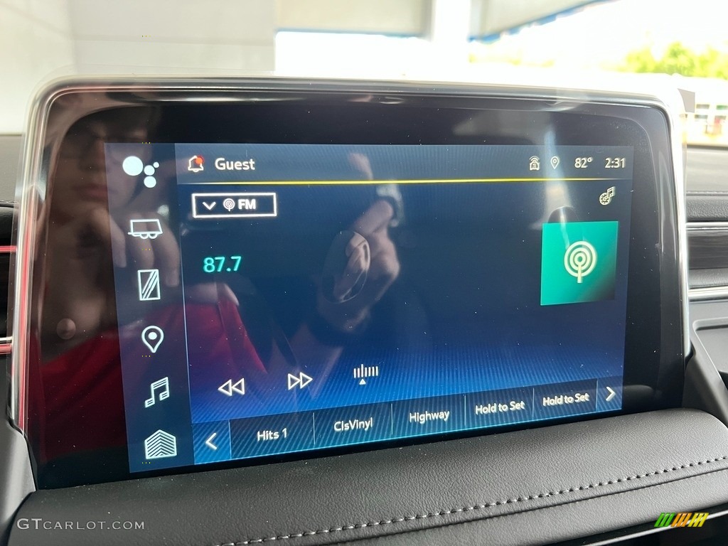 2023 Suburban LT 4WD - Midnight Blue Metallic / Jet Black photo #23