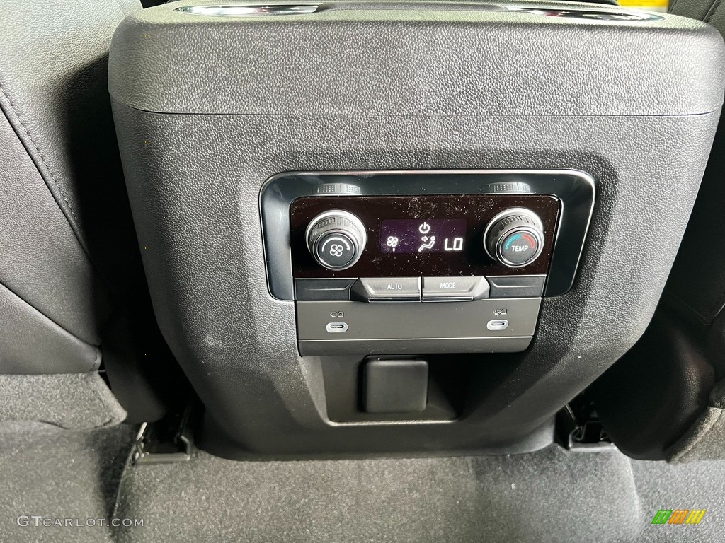 2023 Suburban LT 4WD - Midnight Blue Metallic / Jet Black photo #32