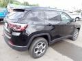 Diamond Black Crystal Pearl - Compass Trailhawk 4x4 Photo No. 6
