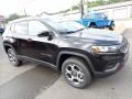 Diamond Black Crystal Pearl - Compass Trailhawk 4x4 Photo No. 8