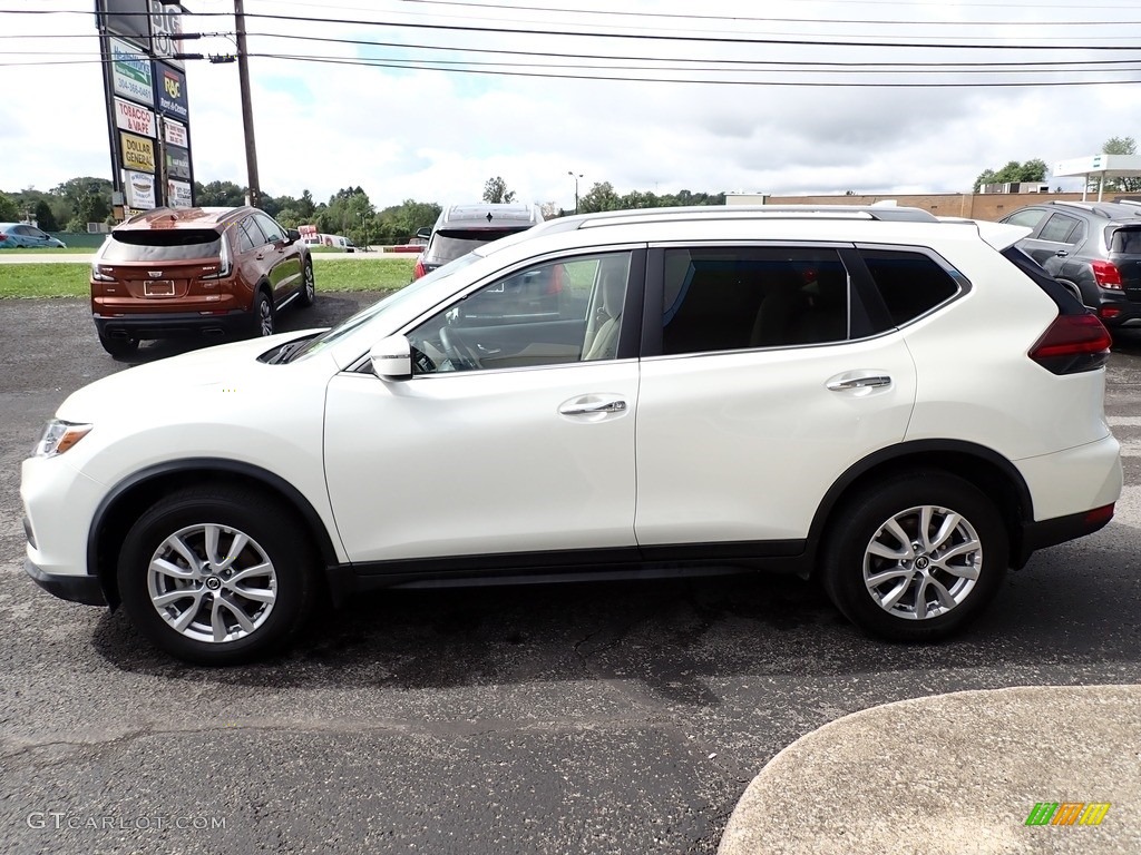 2020 Rogue SV AWD - Glacier White / Almond photo #7