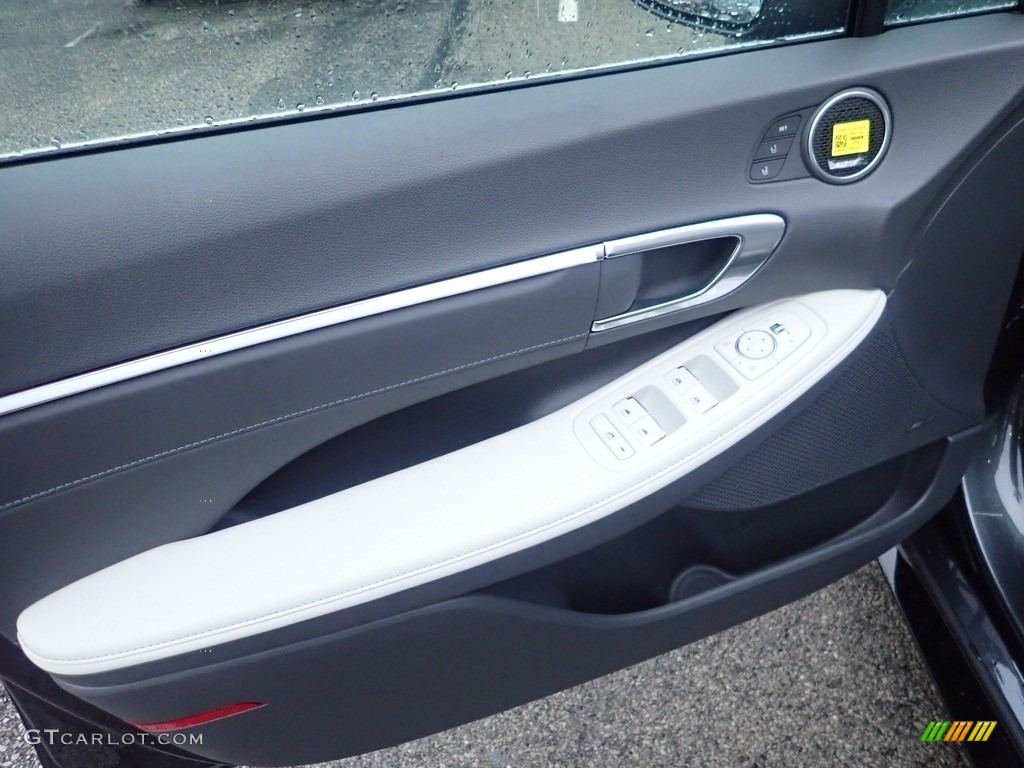 2023 Hyundai Sonata Limited Medium Gray Door Panel Photo #144833915