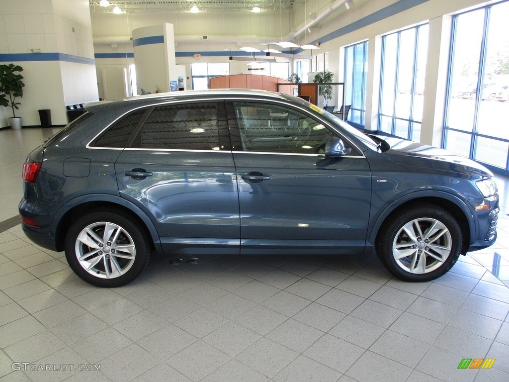 2018 Q3 2.0 TFSI Premium Plus quattro - Daytona Gray Metallic / Black photo #4