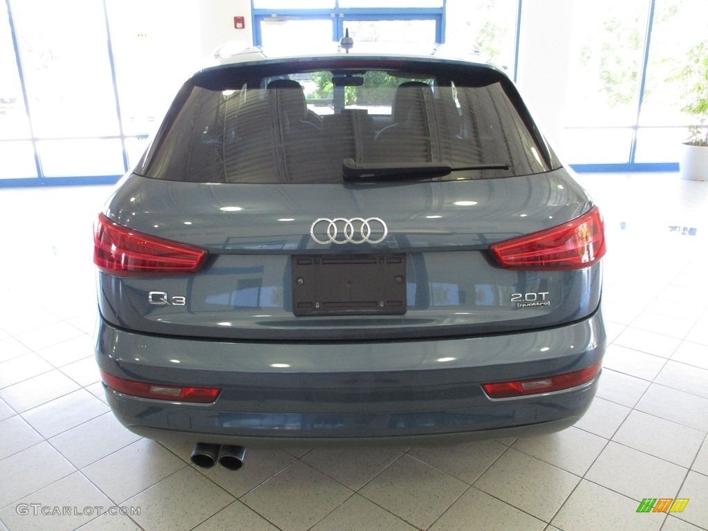 2018 Q3 2.0 TFSI Premium Plus quattro - Daytona Gray Metallic / Black photo #8
