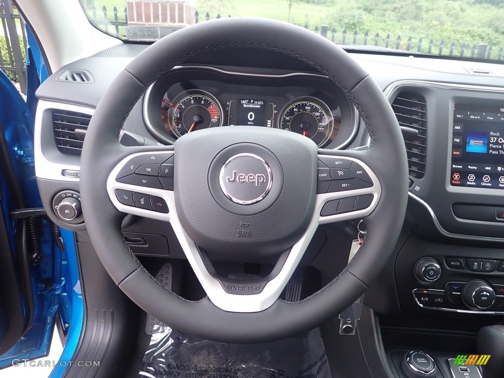2022 Jeep Cherokee X 4x4 Black Steering Wheel Photo #144833978