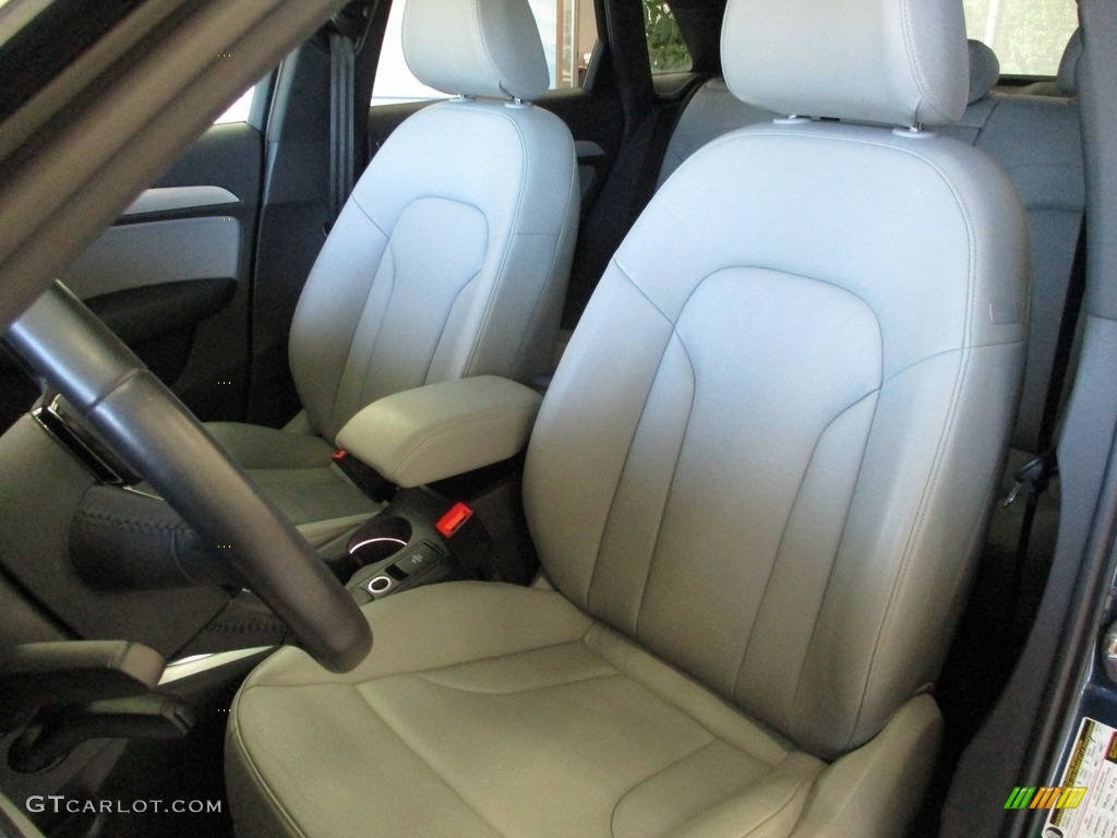 2018 Q3 2.0 TFSI Premium Plus quattro - Daytona Gray Metallic / Black photo #29