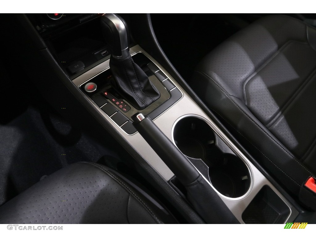 2020 Volkswagen Passat SE 6 Speed Automatic Transmission Photo #144838190