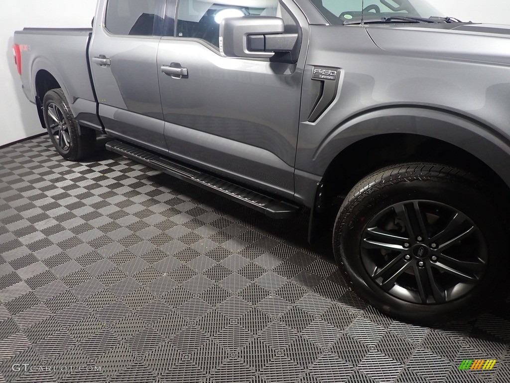 2021 F150 Lariat SuperCrew 4x4 - Carbonized Gray / Black photo #6