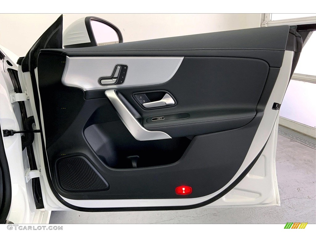 2020 CLA 250 Coupe - Polar White / Black photo #27