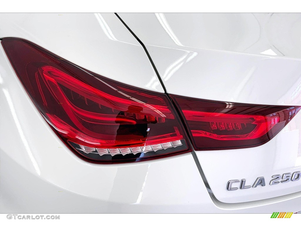 2020 CLA 250 Coupe - Polar White / Black photo #29