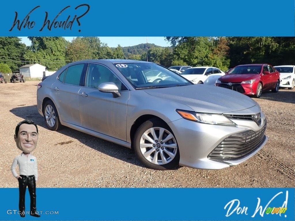 2019 Camry LE - Celestial Silver Metallic / Black photo #1