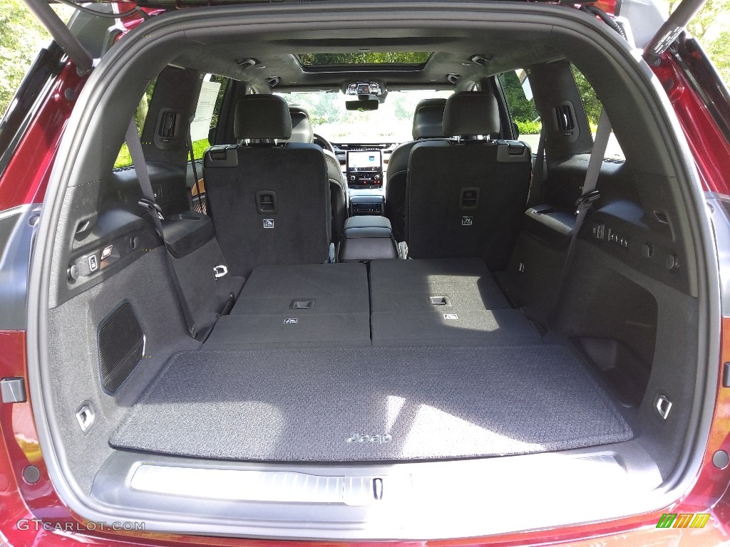 2023 Jeep Grand Cherokee L Summit Reserve 4WD Trunk Photo #144842357