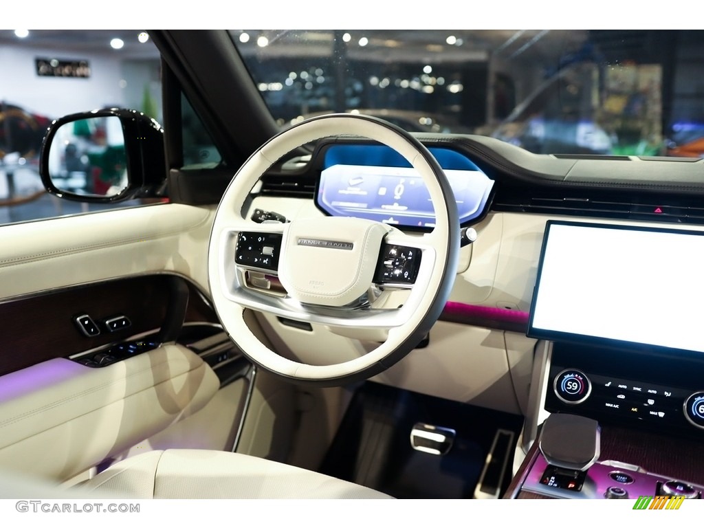 2023 Land Rover Range Rover P530 SE Controls Photo #144843001