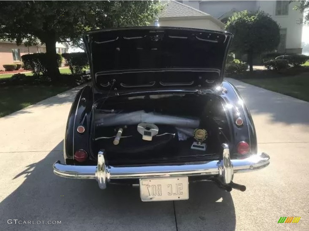 1966 Austin-Healey 3000 MK III Bj8 Trunk Photo #144843852