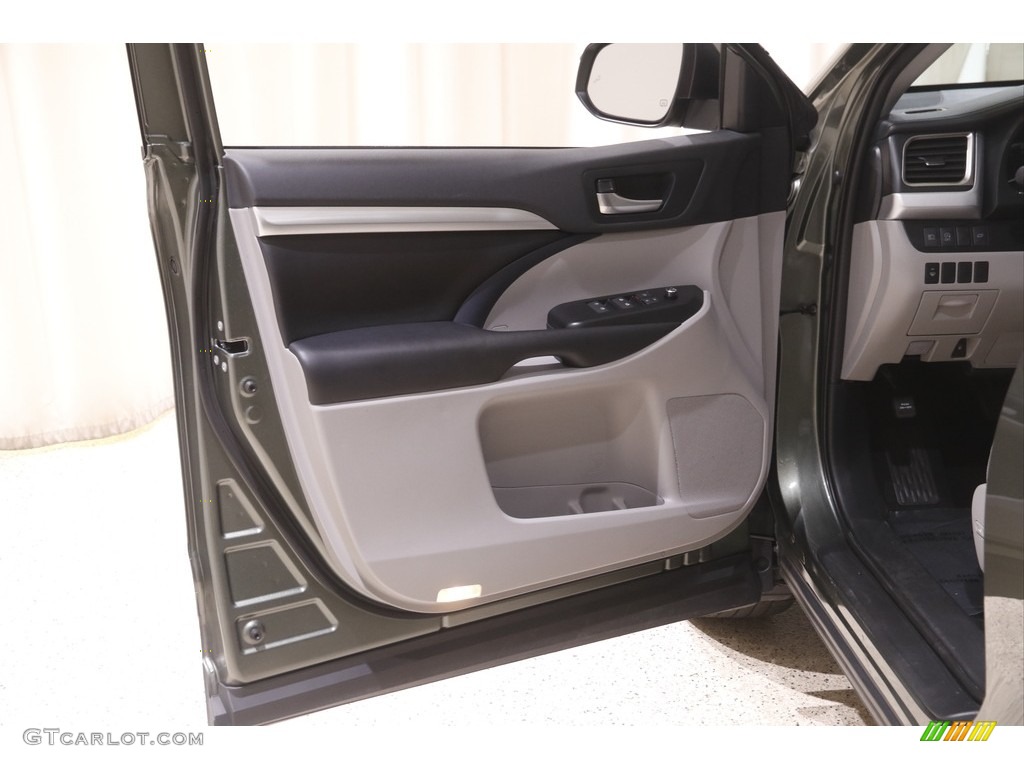2019 Highlander XLE AWD - Alumina Jade Metallic / Ash photo #4