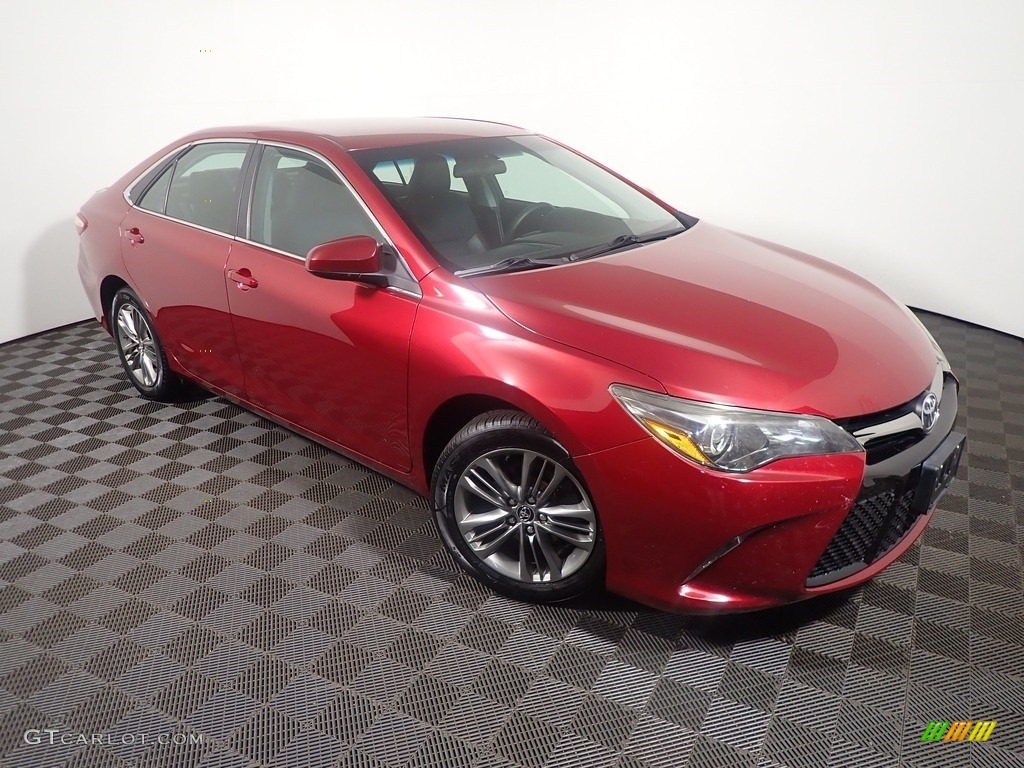2015 Camry SE - Ruby Flare Pearl / Black photo #4