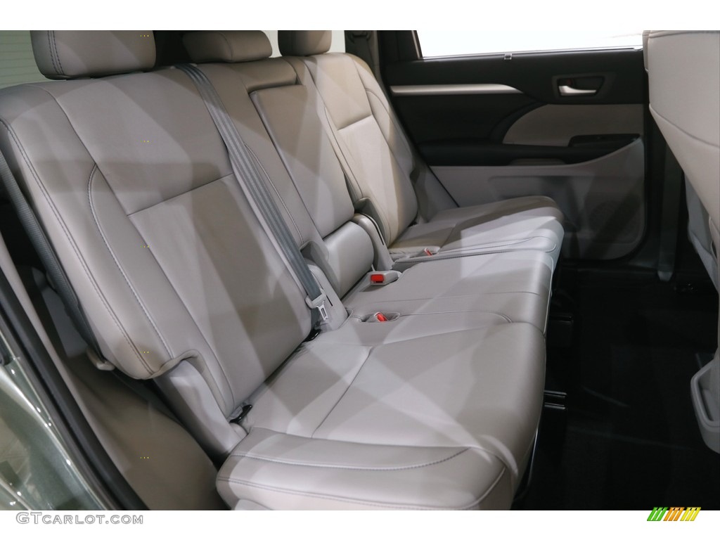 2019 Highlander XLE AWD - Alumina Jade Metallic / Ash photo #17