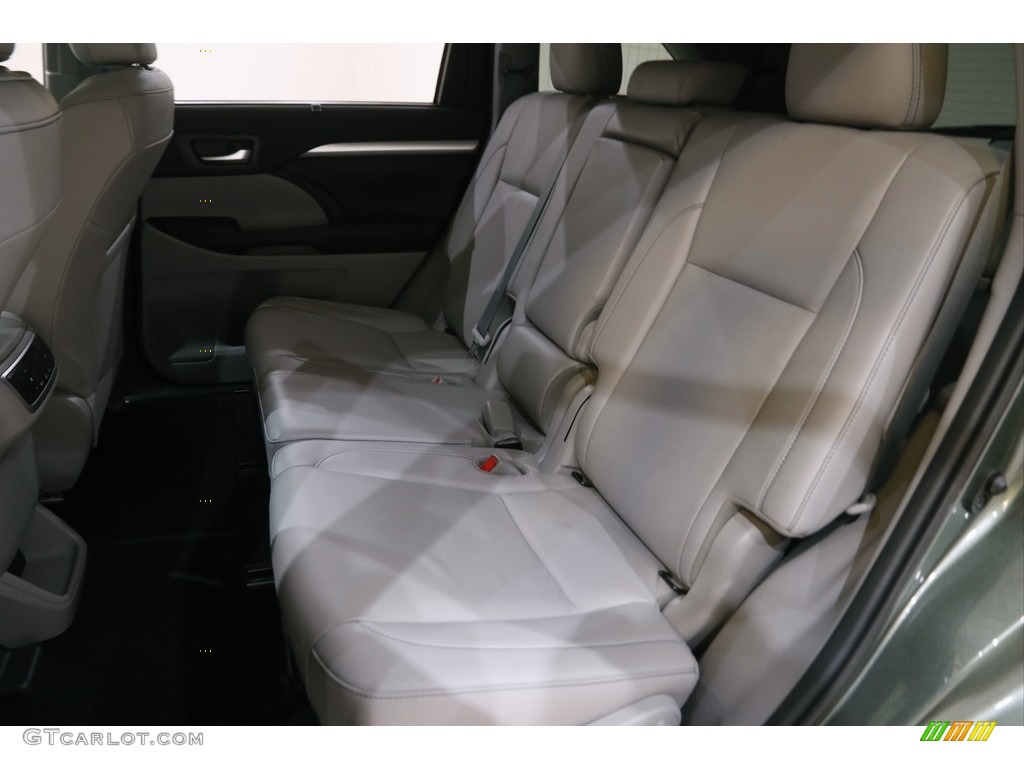 2019 Highlander XLE AWD - Alumina Jade Metallic / Ash photo #18