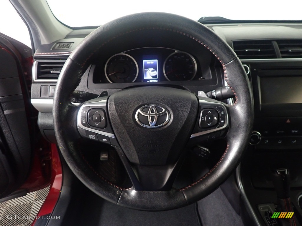 2015 Camry SE - Ruby Flare Pearl / Black photo #23
