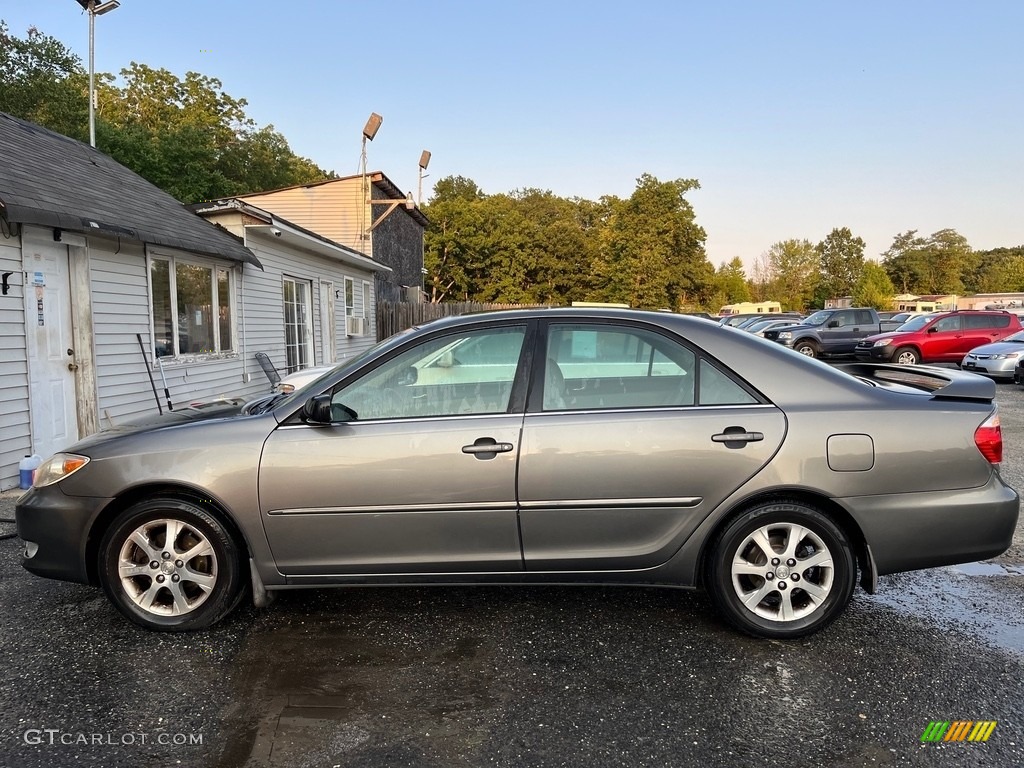 2005 Camry XLE V6 - Phantom Gray Pearl / Fawn photo #4