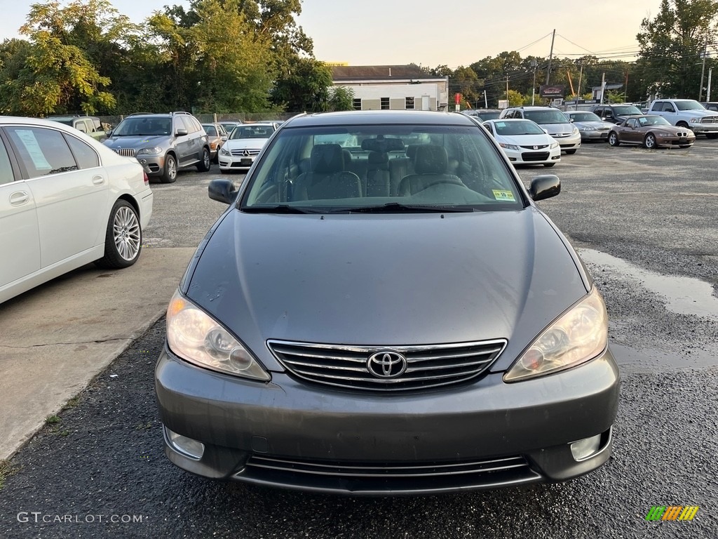 2005 Camry XLE V6 - Phantom Gray Pearl / Fawn photo #12