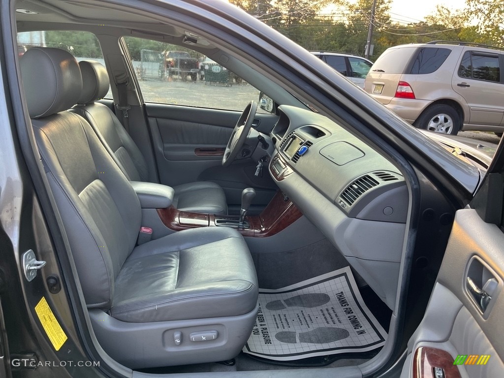 2005 Camry XLE V6 - Phantom Gray Pearl / Fawn photo #15