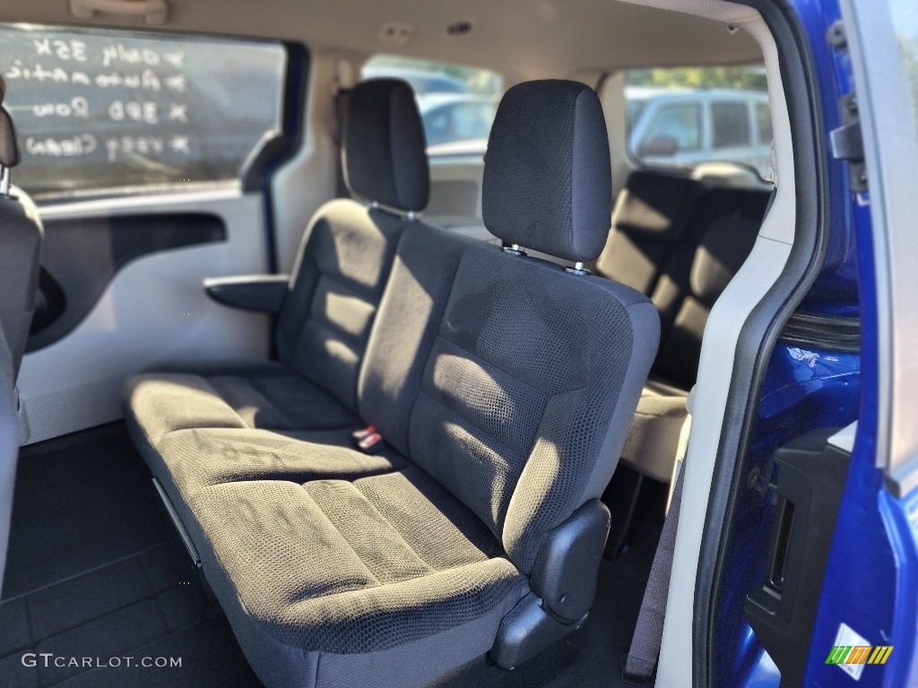 2019 Grand Caravan SE - Indigo Blue / Black/Light Graystone photo #8