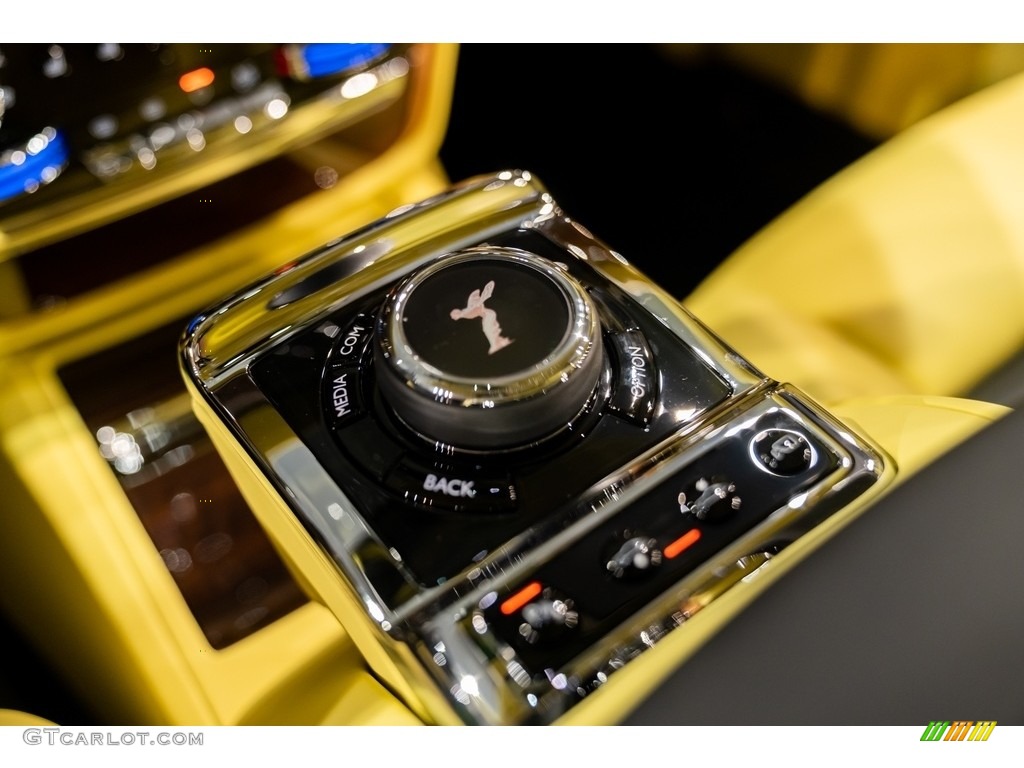 2022 Rolls-Royce Phantom Standard Phantom Model Controls Photo #144849619
