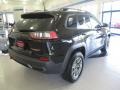 Diamond Black Crystal Pearl - Cherokee Trailhawk 4x4 Photo No. 7