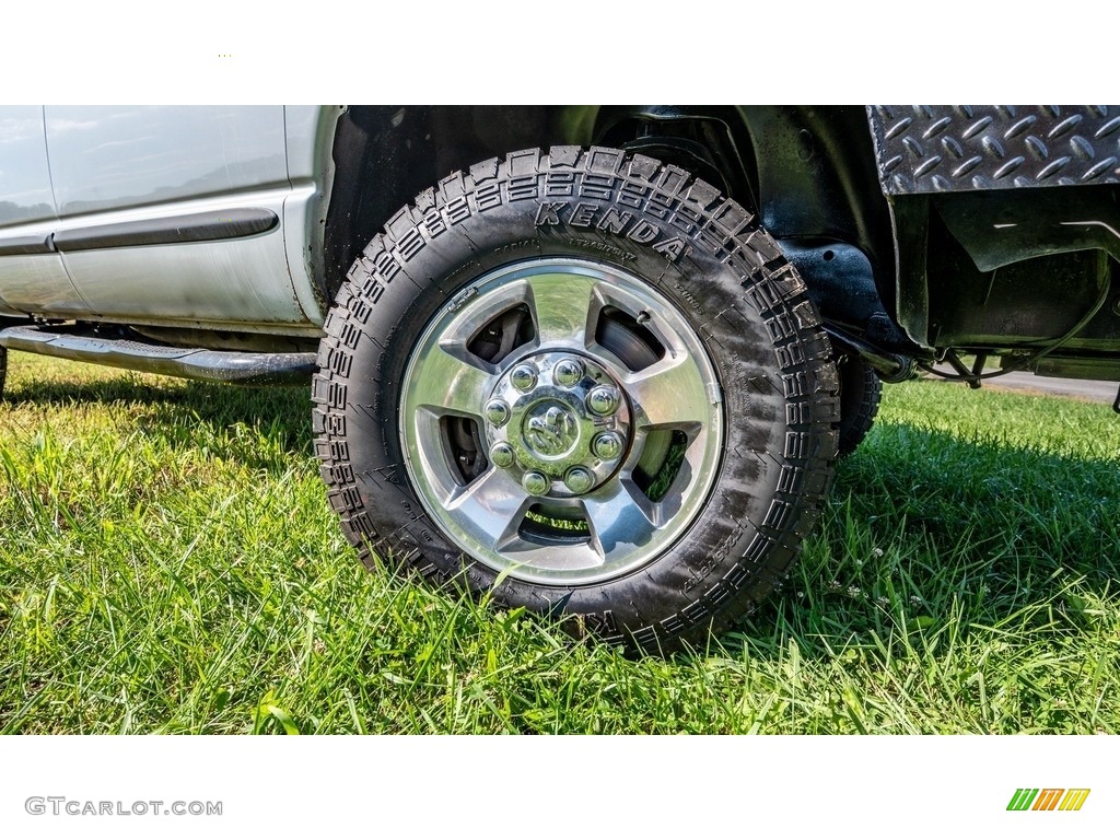 2006 Ram 2500 ST Quad Cab 4x4 - Bright Silver Metallic / Medium Slate Gray photo #2