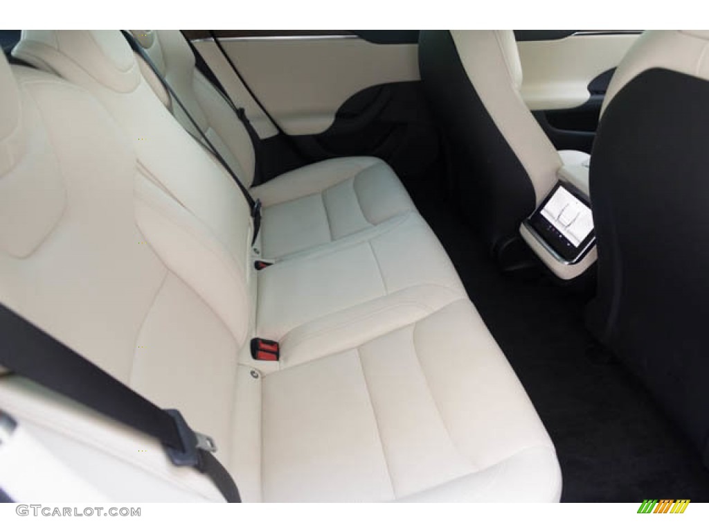 2022 Tesla Model S AWD Rear Seat Photo #144851156