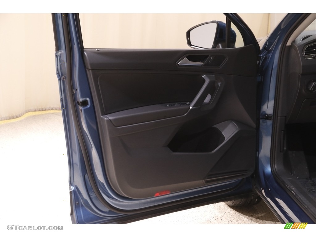 2020 Tiguan SE 4MOTION - Blue Silk Metallic / Titan Black photo #4
