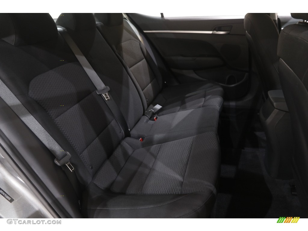 2020 Elantra SE - Machine Gray / Black photo #16