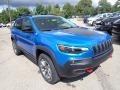 Hydro Blue Pearl - Cherokee Trailhawk 4x4 Photo No. 7
