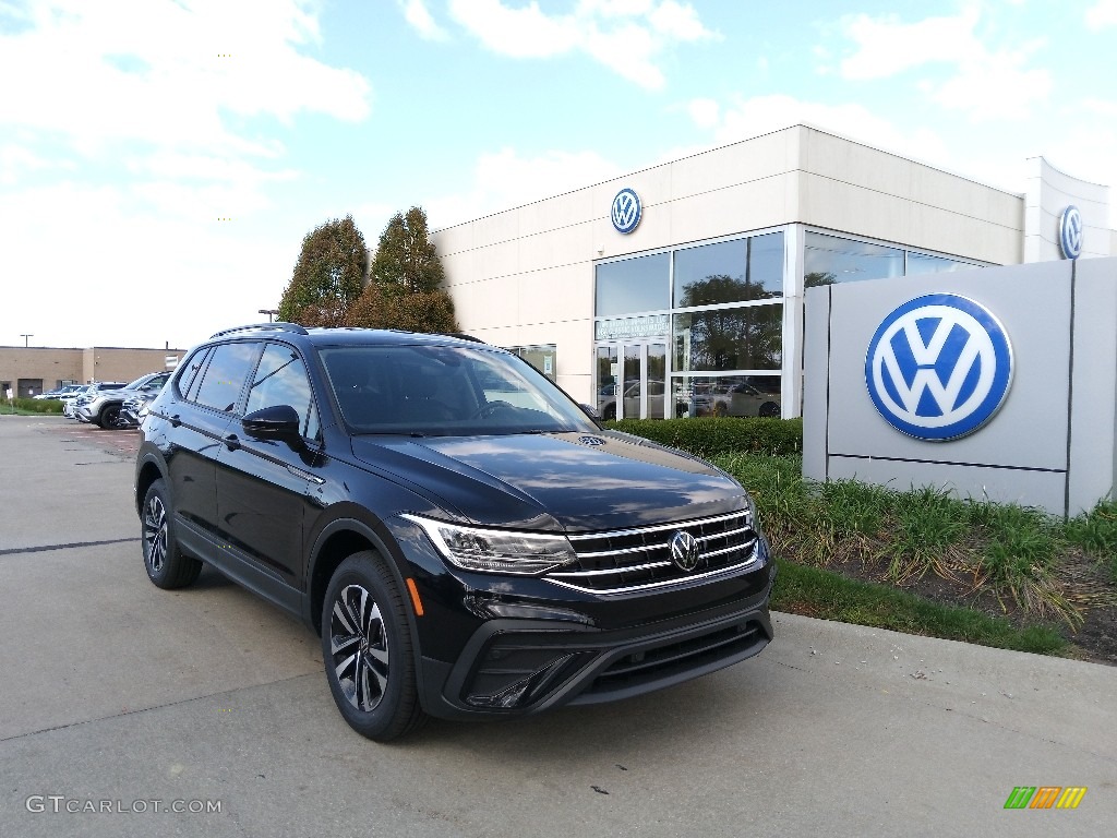 Deep Black Pearl 2022 Volkswagen Tiguan S 4Motion Exterior Photo #144857514
