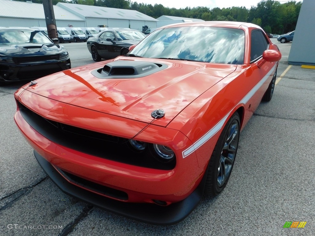 Go Mango 2021 Dodge Challenger R/T Scat Pack Shaker Exterior Photo #144858039