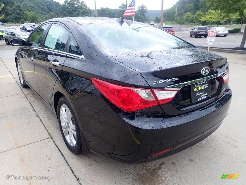 2013 Sonata Limited - Midnight Black / Black photo #4