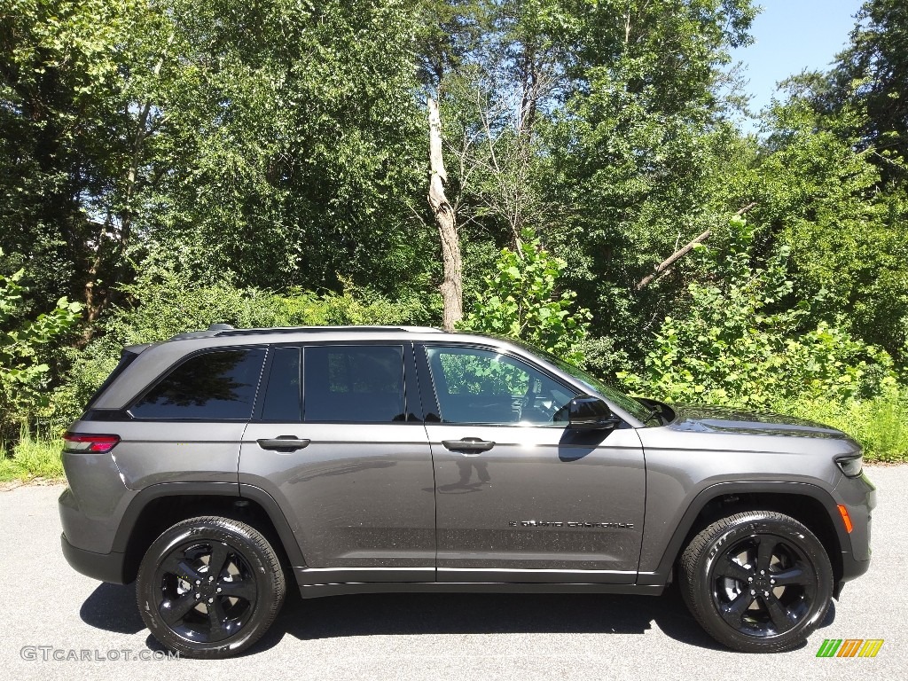 Baltic Gray Metallic 2023 Jeep Grand Cherokee Altitude 4x4 Exterior Photo #144862135
