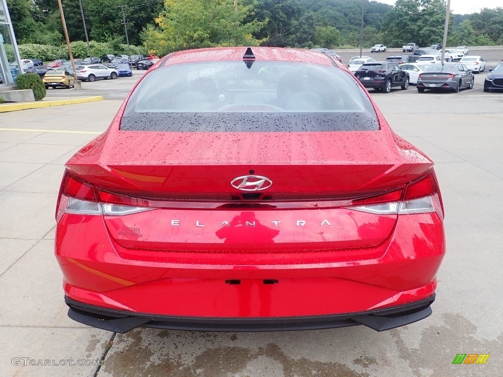 2023 Elantra SEL - Calypso Red / Medium Gray photo #3