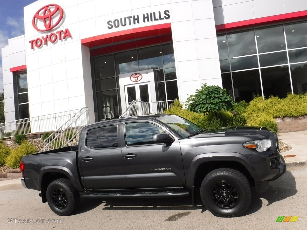 2019 Tacoma SR5 Double Cab 4x4 - Magnetic Gray Metallic / Cement Gray photo #2