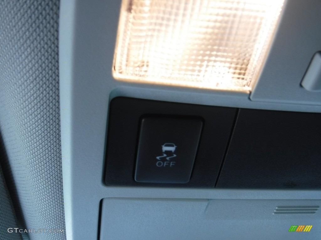 2019 Tacoma SR5 Double Cab 4x4 - Magnetic Gray Metallic / Cement Gray photo #9