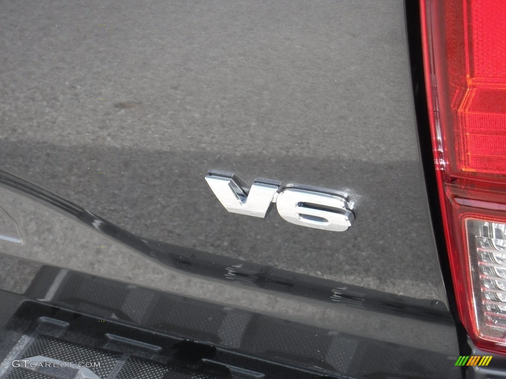 2019 Tacoma SR5 Double Cab 4x4 - Magnetic Gray Metallic / Cement Gray photo #19