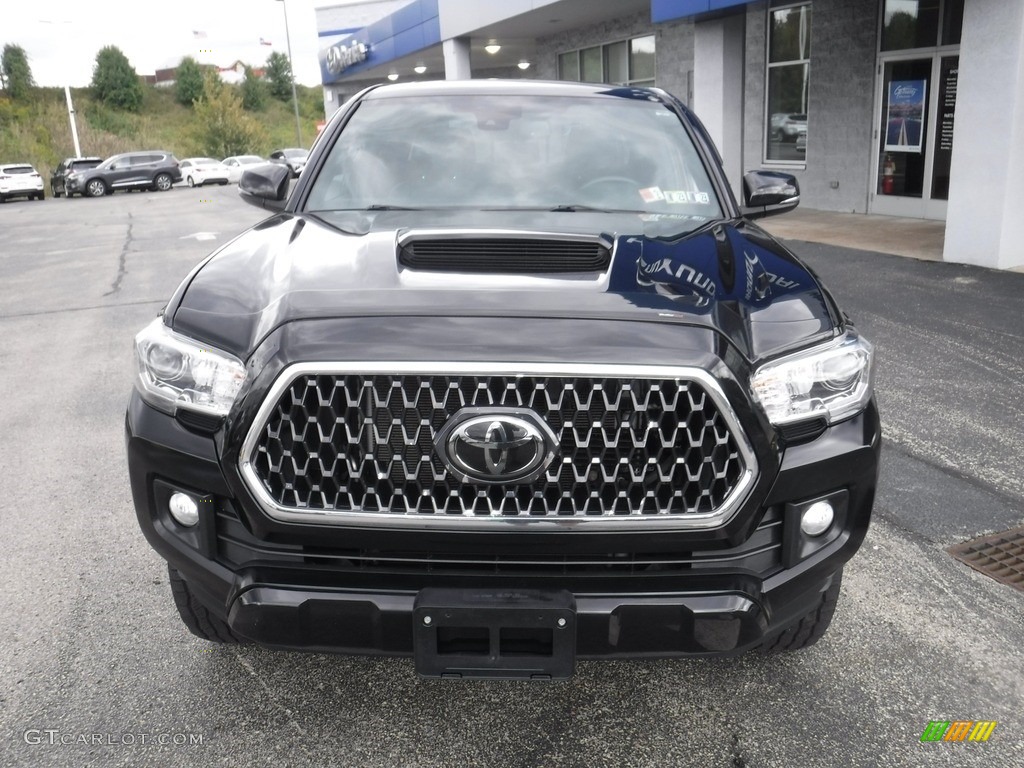 2018 Tacoma TRD Sport Double Cab 4x4 - Midnight Black Metallic / Black photo #6