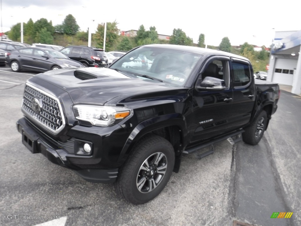 2018 Tacoma TRD Sport Double Cab 4x4 - Midnight Black Metallic / Black photo #7